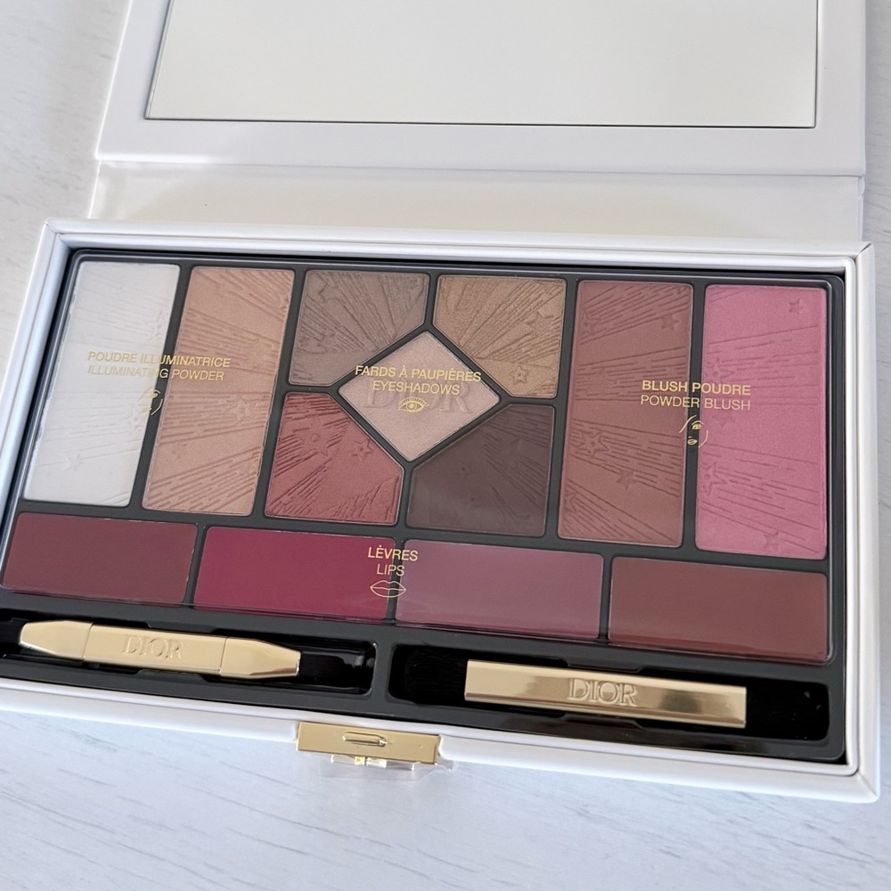 Dior Limited Edition Couture Makeup Palette - Picture 6 of 10
